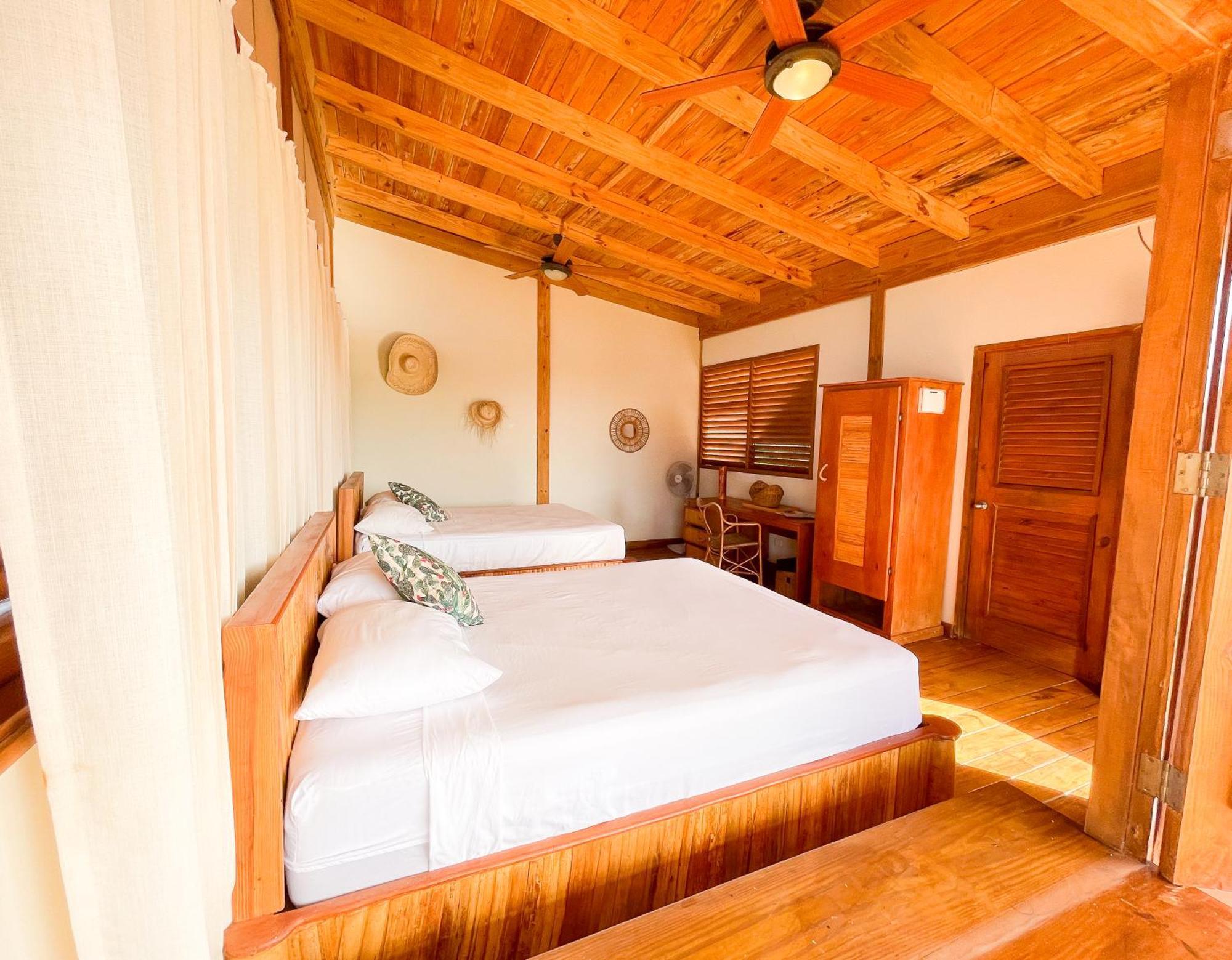 Eco Del Mar Hotel Pedernales Exterior photo